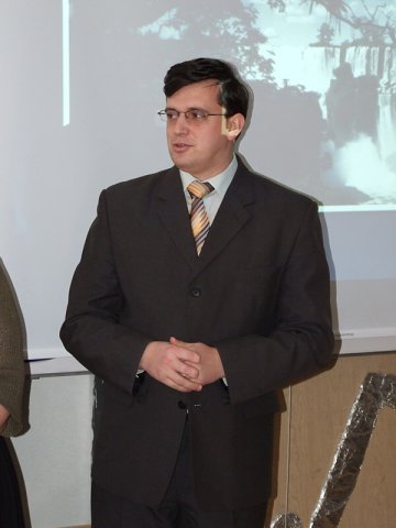 img00001.jpg